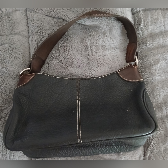 Dooney & Bourke All Weather Leather small Black pebble grain hobo bag - Picture 3 of 14